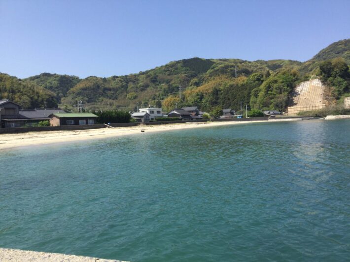 周防大島 の 三浦港 の釣り場紹介 海燕 カイエンの釣り旅