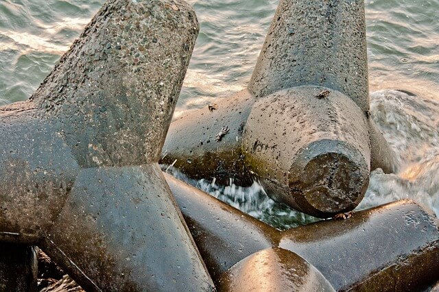 yangpu-breakwater-テトラポット【消波ブロック】は釣れるが危険性と必要装備を紹介 (4)